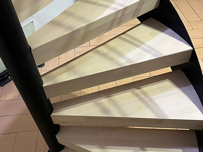 Shkalle metalike te brendeshme Shkalle metalike te brendeshme